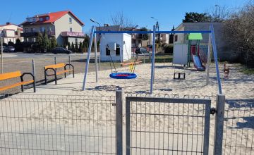 Skwer między ul. Wiśniową a ul. Łąkową zmienił się nie do poznania